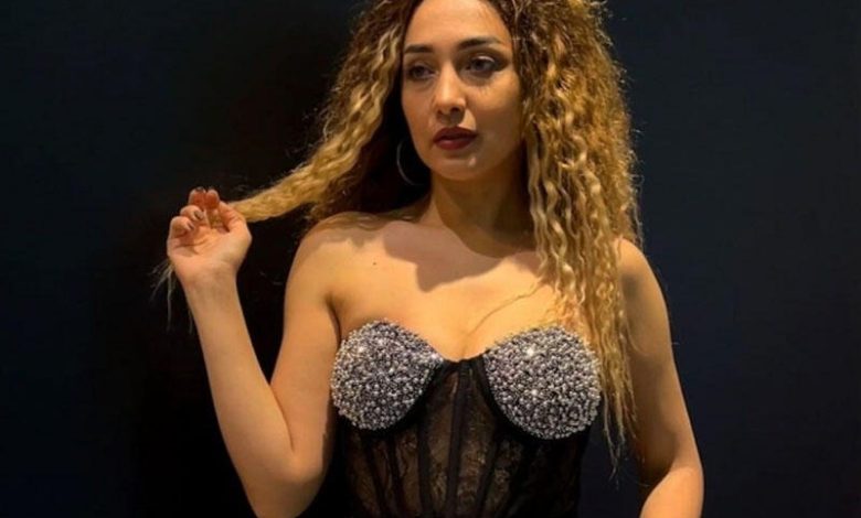 18bb3aab4b9d89863513e40e400d67fd