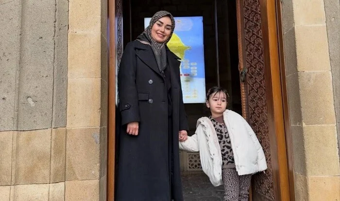 63 yaşlı nazirin 30 yaşlı xanımı Bakıda - Foto 1 arzu ehmedvend 1