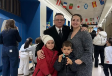 01kg521ggrb1n1zdx2n7x65m6j large