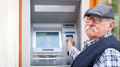 Pensiya artımları kimlərə şamil olunacaq? - 1 milyon 100 min vətəndaşımız... 3 1738911565 pensiya dede 3